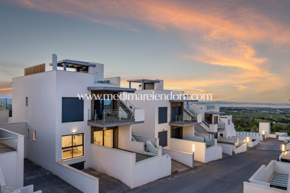 Obra Nueva - Bungalow bajo - San Miguel de Salinas