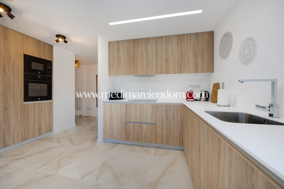 Resale - Apartment - Orihuela Costa - Punta Prima