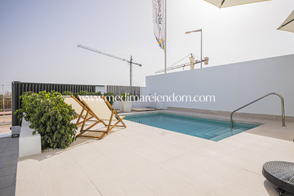 Obra Nueva - Terrazas - Torrevieja