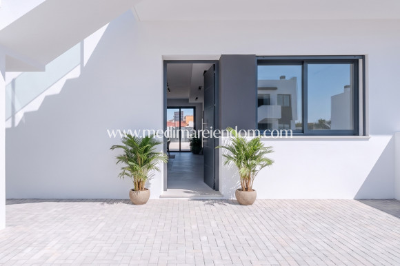 Nowo zbudowane - Wysoki bungalow - San Fulgencio