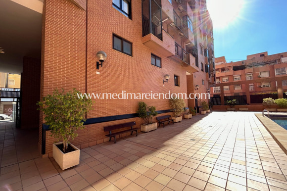 Новостройки - Квартира на первом этаже - Alicante (Alacant)