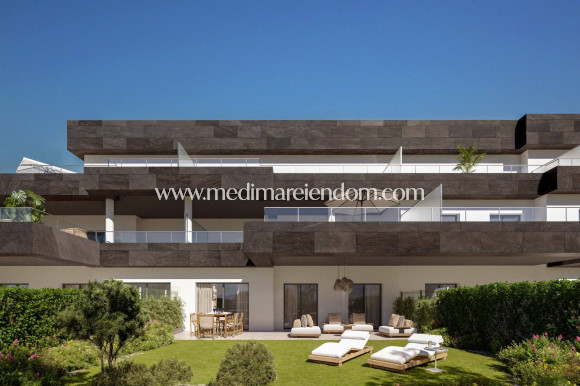 Новостройки - Квартира на первом этаже - Casares Costa