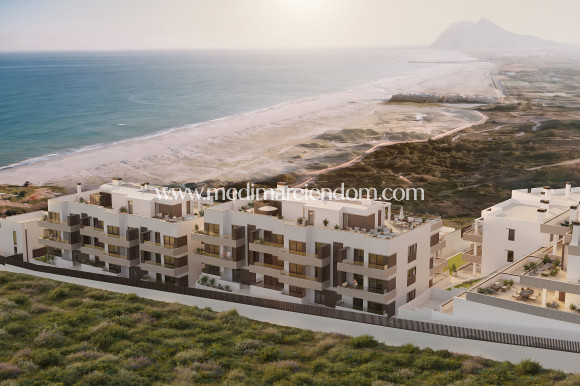 Nybygg - Penthouse - La Línea de la Concepción