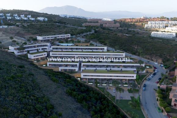 Новостройки - террасный - San Roque