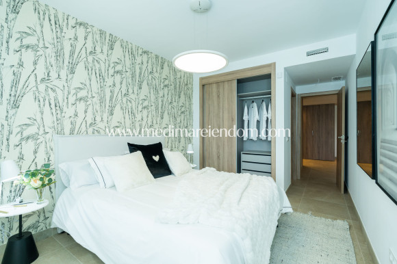 Nybyggnad - Lägenhet - Estepona