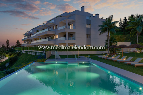 Новостройки - Квартира на первом этаже - Las Lagunas de Mijas