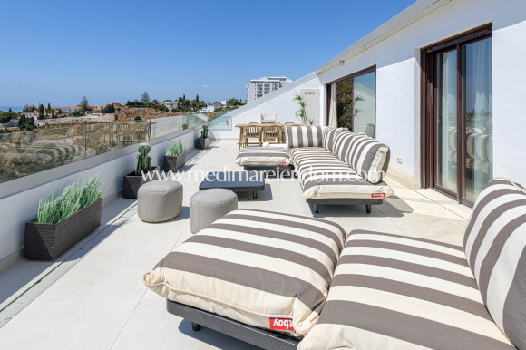 Новостройки - Квартира на первом этаже - Fuengirola