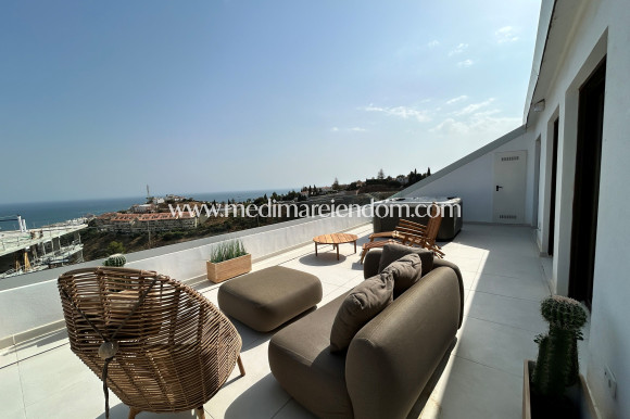 Новостройки - Квартира на первом этаже - Fuengirola