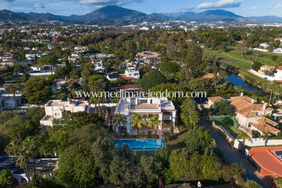 Новостройки - Виллы - Estepona