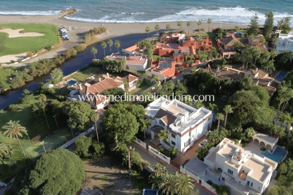 Новостройки - Виллы - Estepona