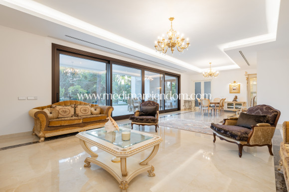 Новостройки - Виллы - Estepona
