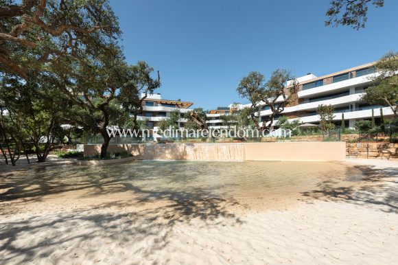 Obra Nueva - Apartamento en planta baja - Pueblo Nuevo