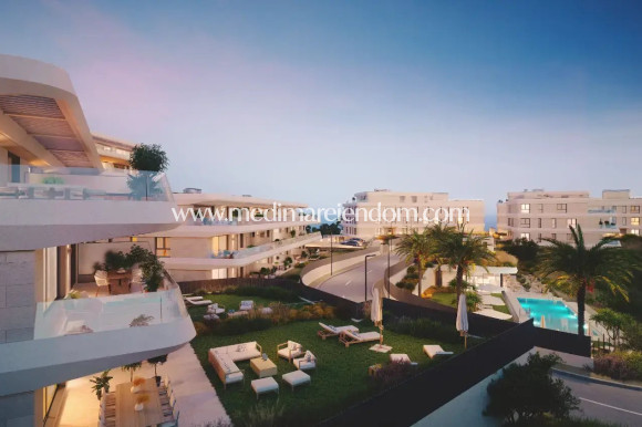 Obra Nueva - Apartamento en planta baja - Estepona