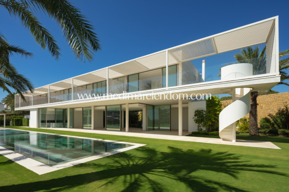 Nybyggnad - Villa - Casares