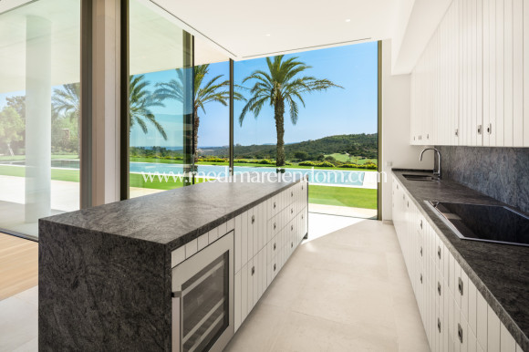 Nybyggnad - Villa - Casares
