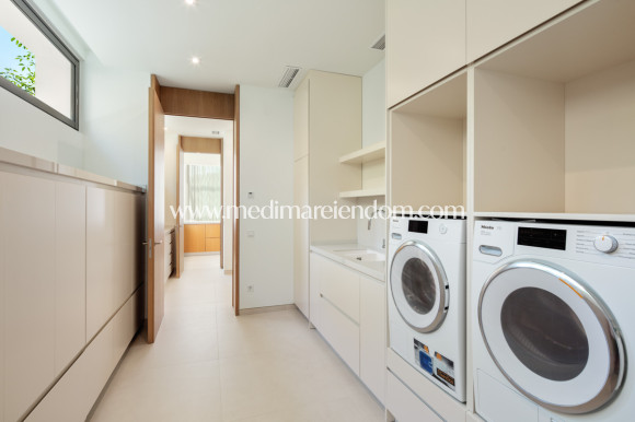 Nybyggnad - Villa - Casares