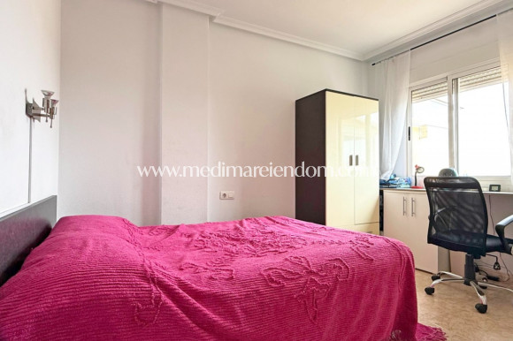 Resale - Apartment - Torrevieja