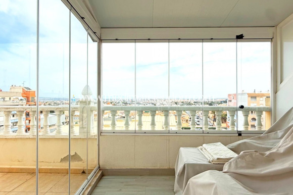 Resale - Apartment - Torrevieja