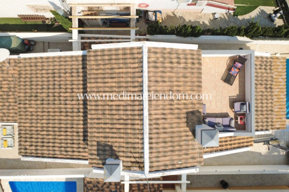 Brukt bolig - Frittstående villa - Orihuela Costa - Villamartín