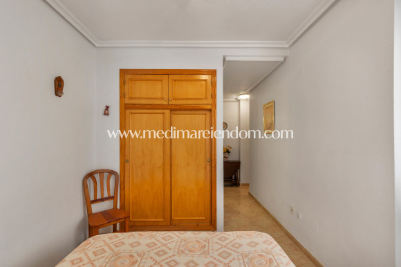 Odsprzedaż - Apartament - Torrevieja