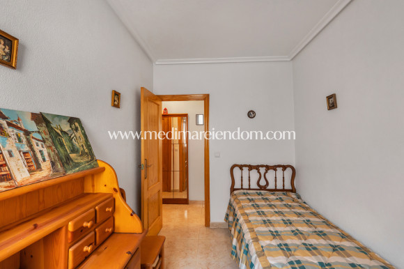 Odsprzedaż - Apartament - Torrevieja