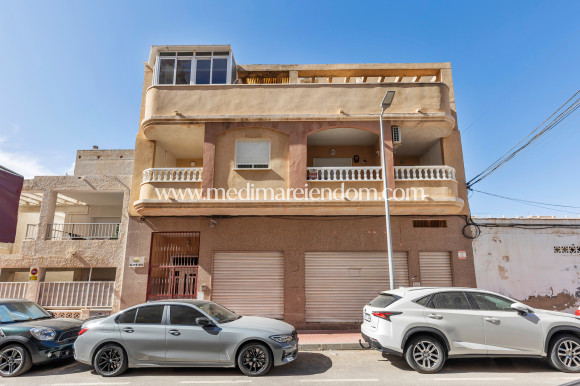Odsprzedaż - Apartament - Torrevieja