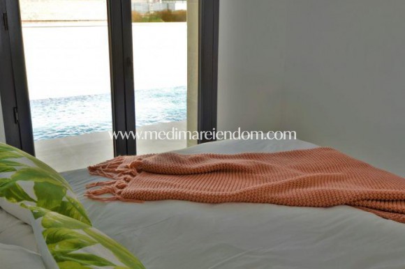 Nybyggnad - Villa - Daya Nueva - Centro