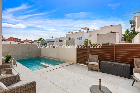 Resale - Villa - Ciudad Quesada